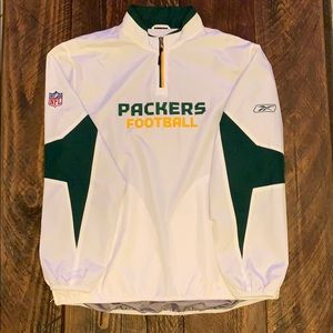 Like new Reebok Green Bay Packers pullover